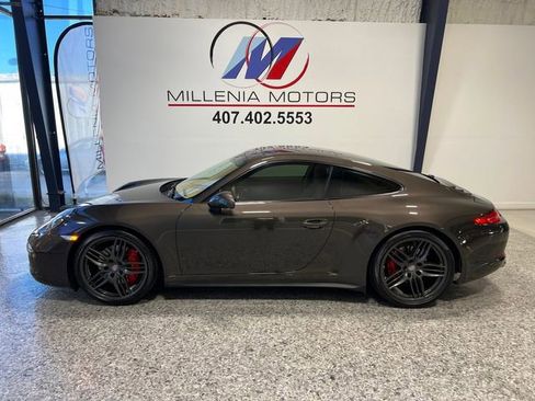 Used 2013 Porsche 911 Carrera 4S image 1
