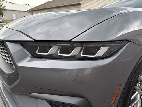 Used 2024 Ford Mustang Premium RWD image 10