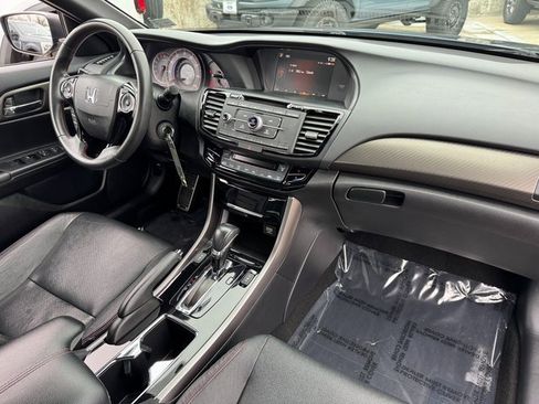 Used 2017 Honda Accord Sport Special Edition image 20