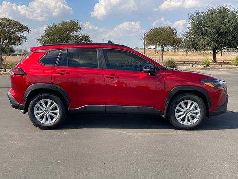 New 2026 Toyota Corolla Cross LE image 4