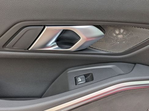 New 2026 BMW 330i xDrive Sedan w/ M Sport Package image 28