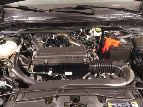 Used 2023 Ford Escape Active AWD/4WD image 19