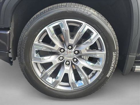 Used 2025 GMC Sierra 1500 Denali w/ Denali Reserve Package AWD/4WD image 28