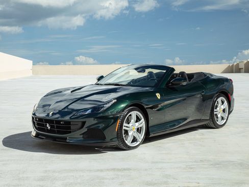 Certified 2023 Ferrari Portofino M image 11