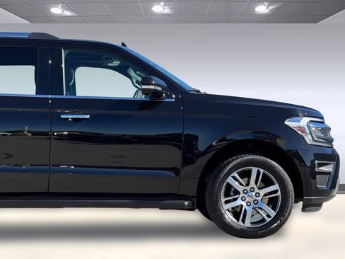 Used 2024 Ford Expedition Limited image 37