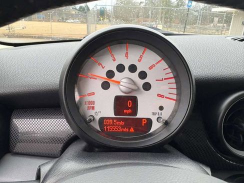 Used 2011 MINI Cooper Clubman S image 17