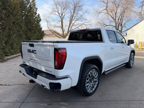Used 2025 GMC Sierra 1500 Denali Ultimate image 11