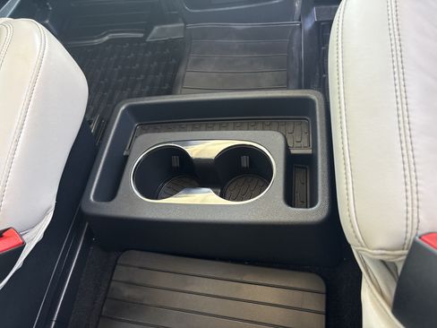 Used 2025 Lincoln Aviator Reserve w/ Equipment Group 201A AWD/4WD image 13