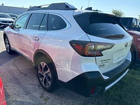 Used 2021 Subaru Outback Touring AWD/4WD image 3