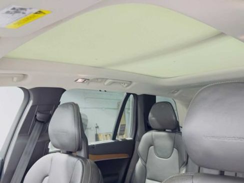 Used 2016 Volvo XC90 T5 Inscription w/ Vision Package AWD/4WD image 25
