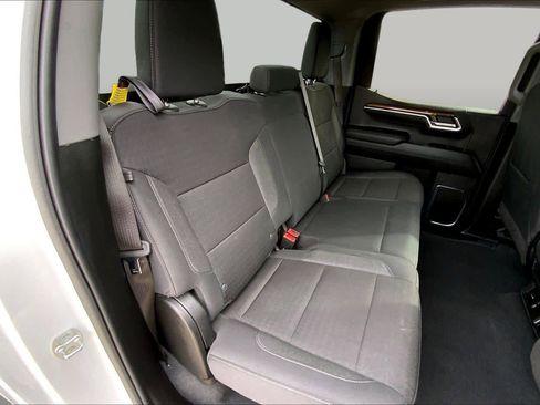 Used 2025 Chevrolet Silverado 1500 LT RWD image 19