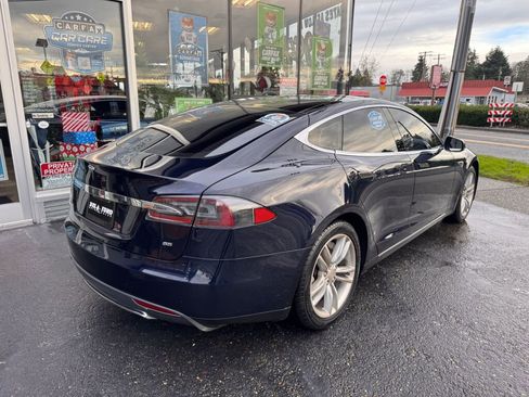 Used 2013 Tesla Model S image 4