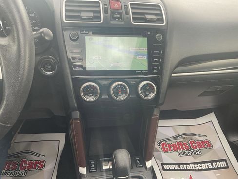 Used 2018 Subaru Forester 2.5i Touring AWD/4WD image 19