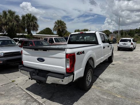 Used 2019 Ford F350 XL w/ Power Equipment Group AWD/4WD image 10