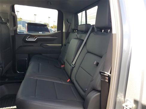 New 2026 GMC Sierra 1500 Elevation w/ Elevation Premium Package image 6