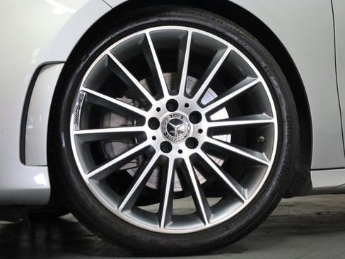 Used 2022 Mercedes-Benz A 220 w/ AMG Line image 3