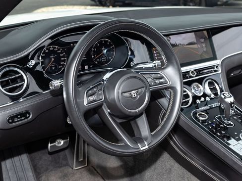 Used 2021 Bentley Continental GT V8 AWD/4WD image 28
