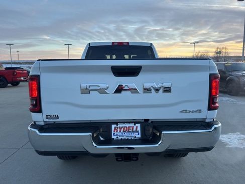 New 2026 RAM 2500 Tradesman AWD/4WD image 30