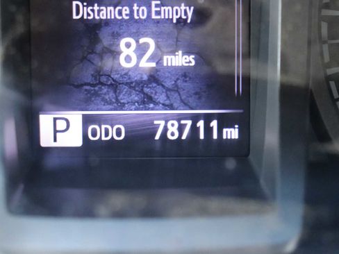 Certified 2022 Toyota Tacoma TRD Off-Road image 11