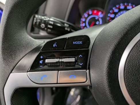 Certified 2023 Hyundai Elantra SEL FWD image 16