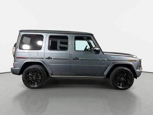 Used 2021 Mercedes-Benz G 550 image 2
