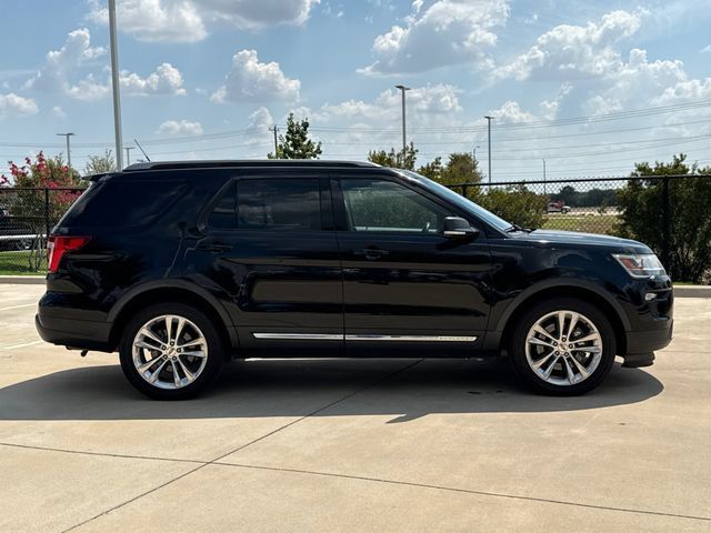 Used 2019 Ford Explorer XLT w/ Equipment Group 202A FWD image 14