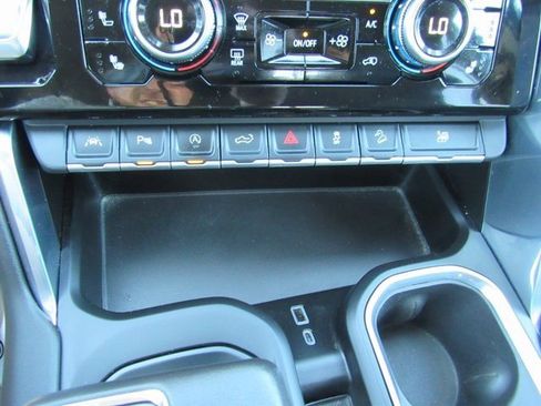 Certified 2022 GMC Sierra 1500 Denali image 22