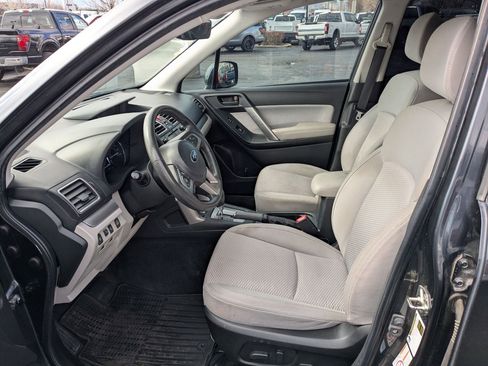 Used 2018 Subaru Forester 2.5i Premium image 17