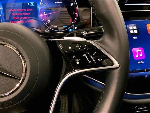 Used 2025 Mercedes-Benz E 450 4MATIC All-Terrain Wagon image 25