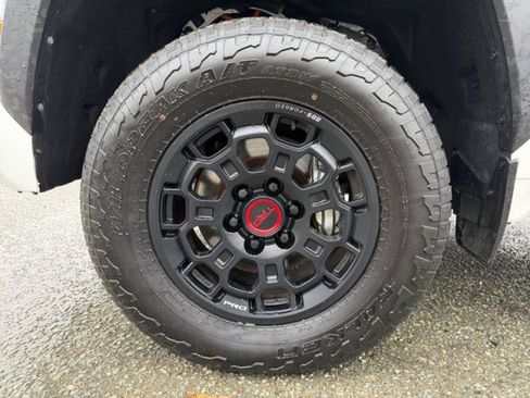 Used 2024 Toyota Tundra TRD Pro AWD/4WD image 9