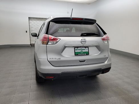 Used 2015 Nissan Rogue SV FWD image 6