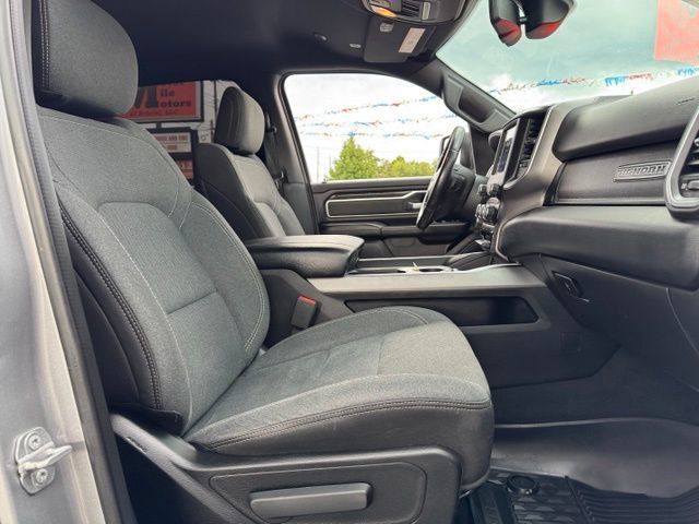 Used 2019 RAM 1500 Big Horn AWD/4WD image 15