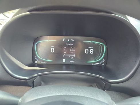 Used 2024 Kia Soul LX w/ Option Group 015 FWD image 12