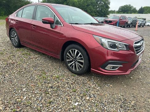 Used 2019 Subaru Legacy 2.5i Premium AWD/4WD image 3