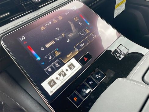 New 2026 INFINITI QX80 Autograph w/ Premium Cargo Package image 16