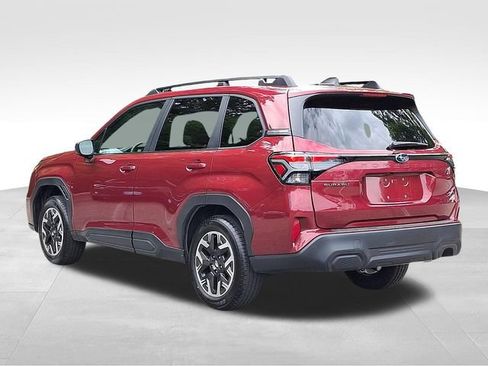 Used 2026 Subaru Forester Premium AWD/4WD image 4