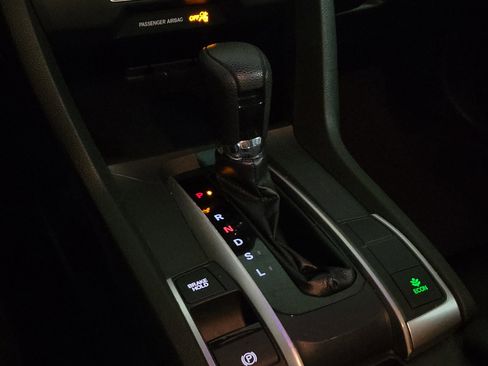 Used 2020 Honda Civic LX image 32