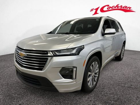 Certified 2022 Chevrolet Traverse Premier w/ LPO, Floor Liner Package image 40