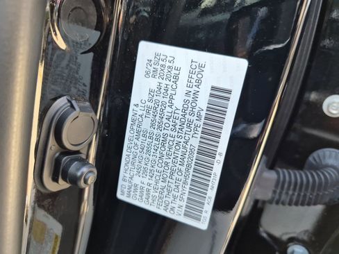 Certified 2024 Honda Passport EX-L image 23