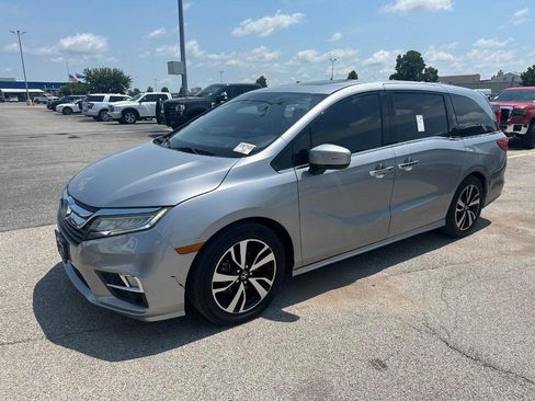 Used 2019 Honda Odyssey Elite image 9