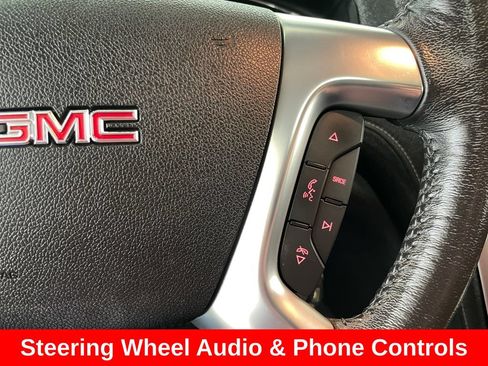 Used 2014 GMC Acadia SLE FWD image 28