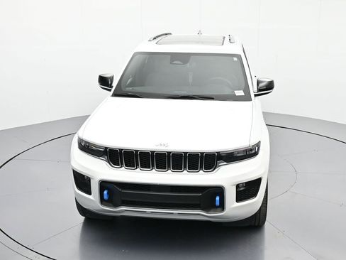 Used 2023 Jeep Grand Cherokee Overland w/ Luxury Tech Group IV image 30