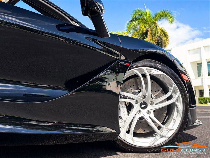 Used 2024 McLaren 750S Spider RWD image 55
