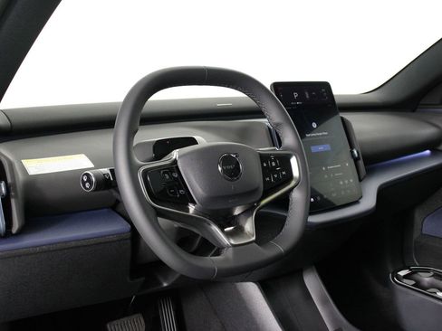 New 2026 Volvo EX30 Ultra image 8