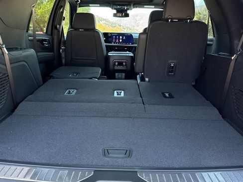 New 2026 Chevrolet Tahoe Z71 w/ Z71 Off-Road Package AWD/4WD image 15