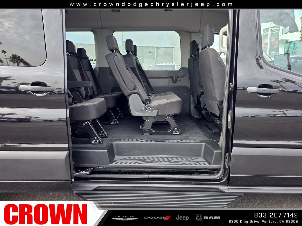 Used 2025 Ford Transit 350 XLT RWD image 10