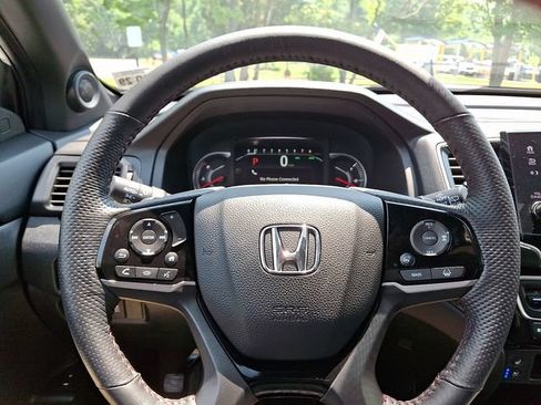 Certified 2024 Honda Passport Black Edition image 21
