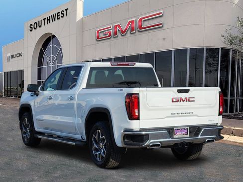 New 2026 GMC Sierra 1500 SLT AWD/4WD image 4