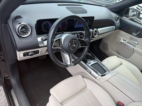 Used 2026 Mercedes-Benz GLB 250 image 18
