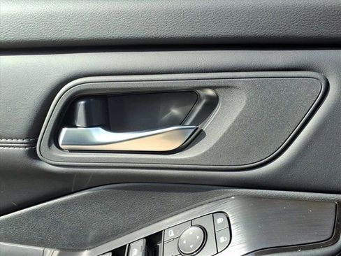 New 2026 Nissan Rogue SV image 16